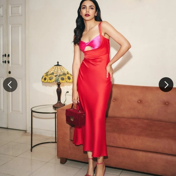 Micas Two-tone Satin Red Dress NWT - Picture 3 of 13